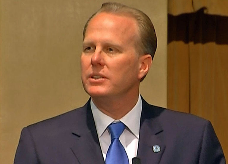 Mayor Faulconer visits District 2