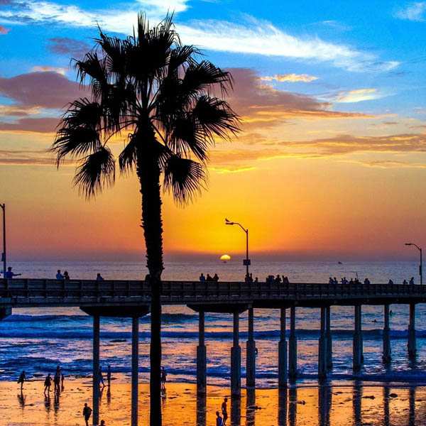 OB Pier Photo by Joe Ewing