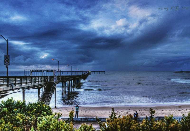 OB Pier Photo by Joe Ewing