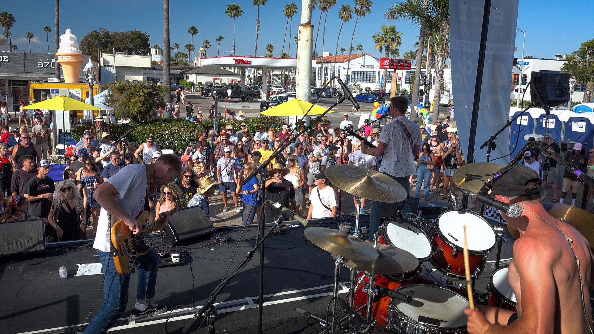 Photo of: 2024 Ocean Beach Street Fair and Chili Cook-Off - 92017 Stage and Vendors