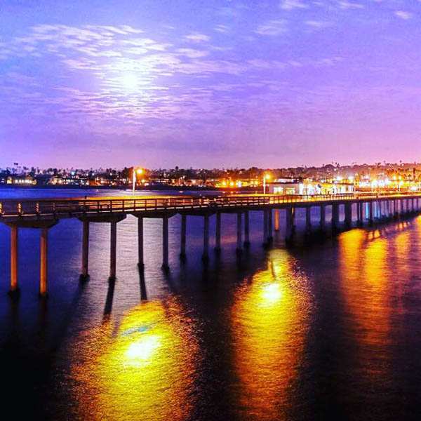 OB Pier Photo by Joe Ewing