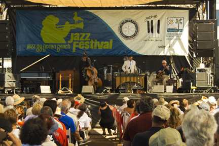 Photo of: Jazz 88 OB Music and Art Festival 2007