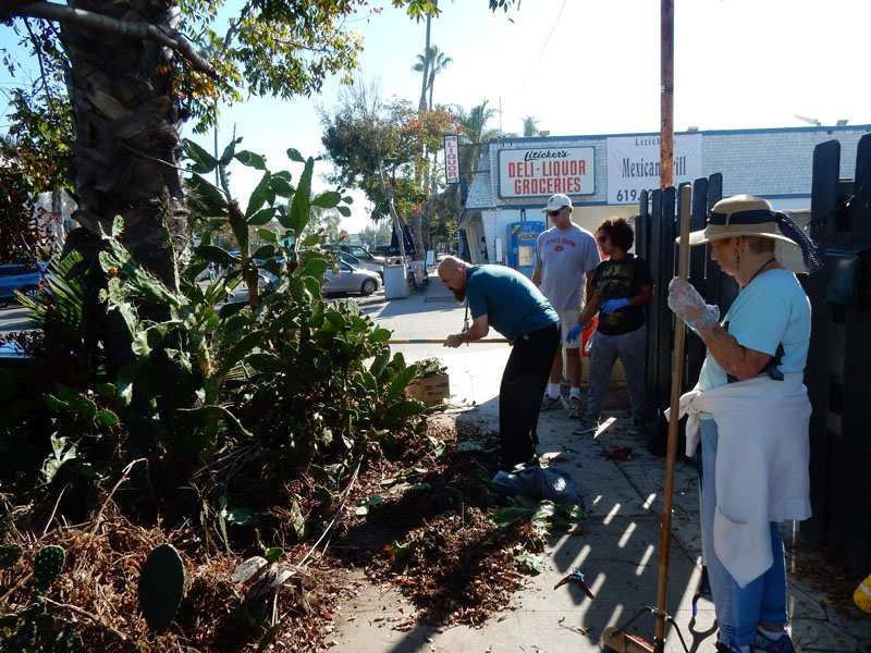 Photo of: Voltaire Corridor Volunteer Day