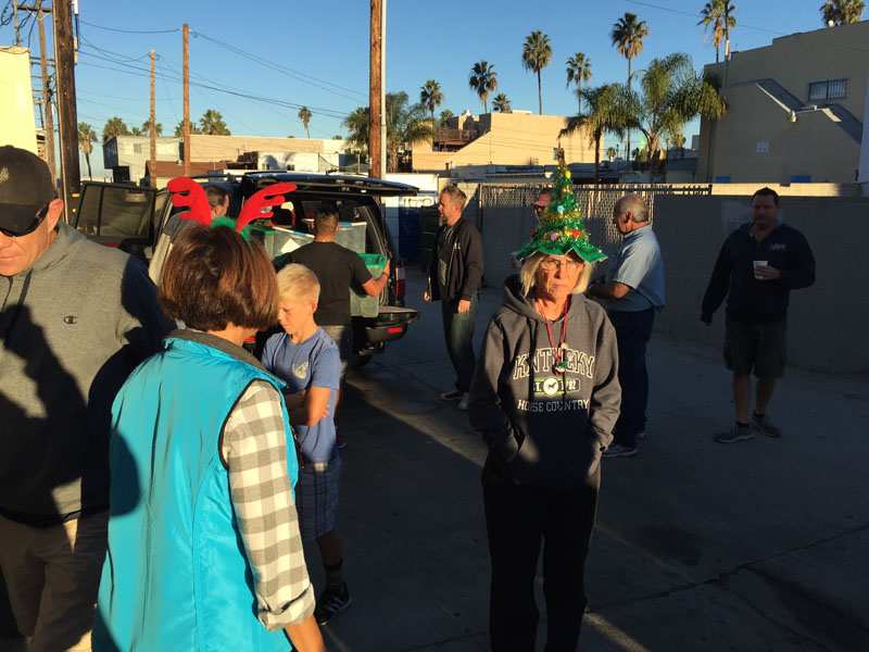 2015 Holiday Decorations Installation