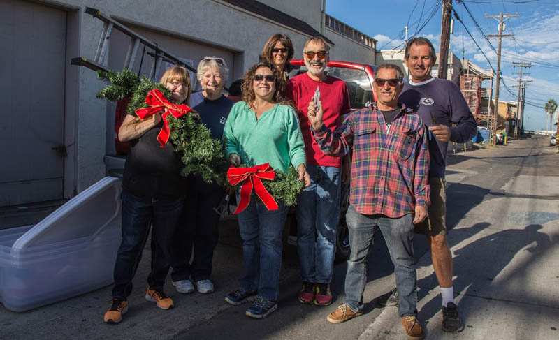 Photo of: 2016 Holiday Decorating