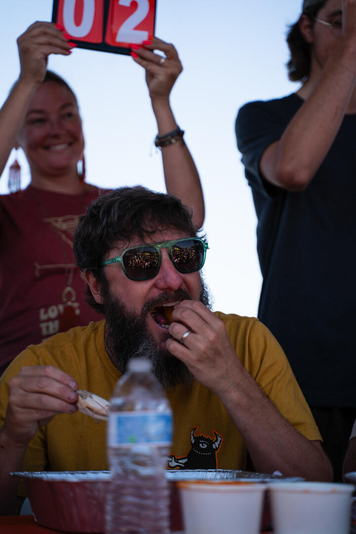 Photo of: Dirty Birds Wing Eating Contest