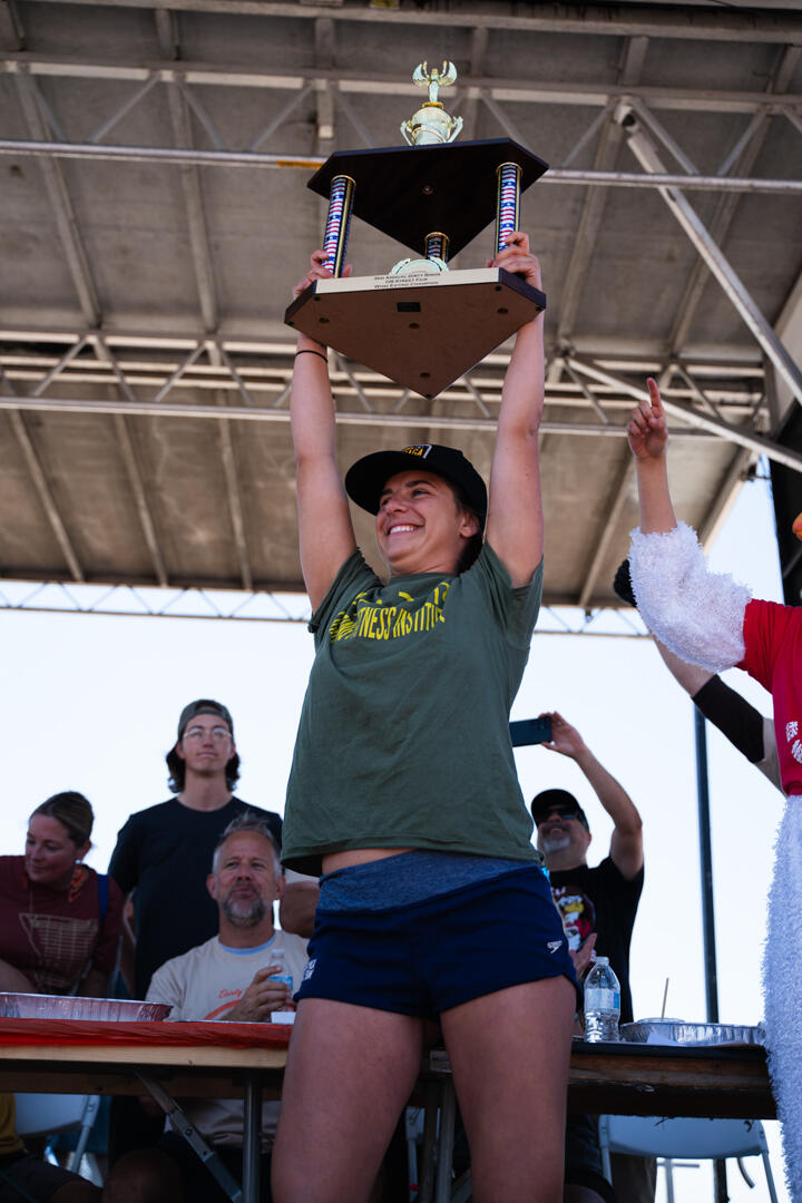 Photo of: Dirty Birds Wing Eating Contest