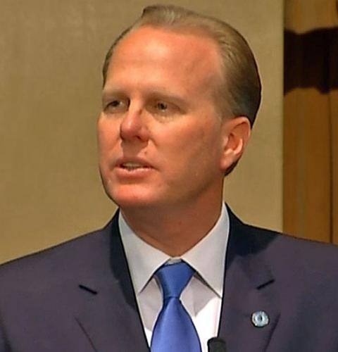 Mayor Faulconer visits District 2